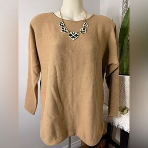 MICHAEL KORS Crew Neck Sweater with Soft Texture and Relaxed Fit, small